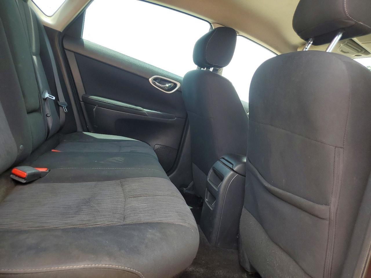 2015 NISSAN SENTRA — фото 10