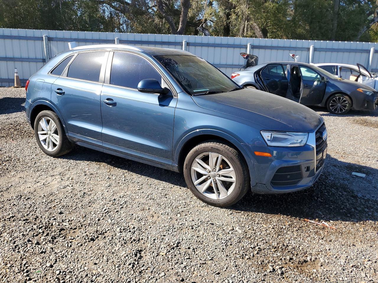 2017 AUDI Q3 — фото 4
