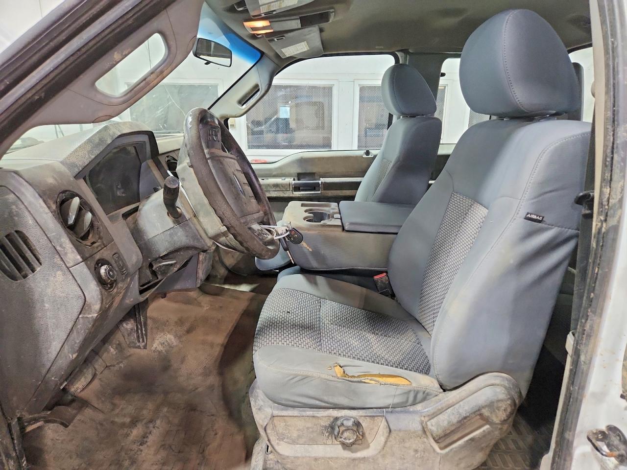 2015 FORD F-350 — фото 7