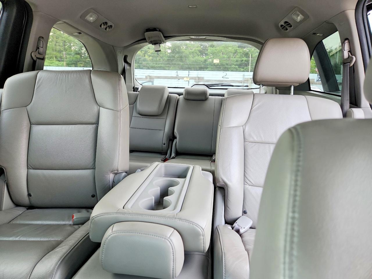 2011 HONDA ODYSSEY — фото 10