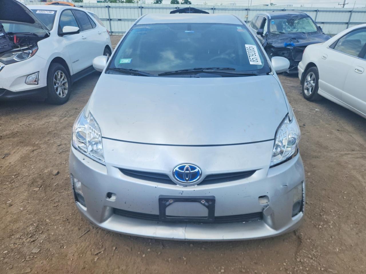 2010 TOYOTA PRIUS — фото 5