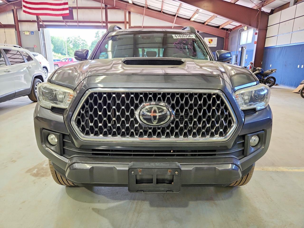 2019 TOYOTA TACOMA — фото 5