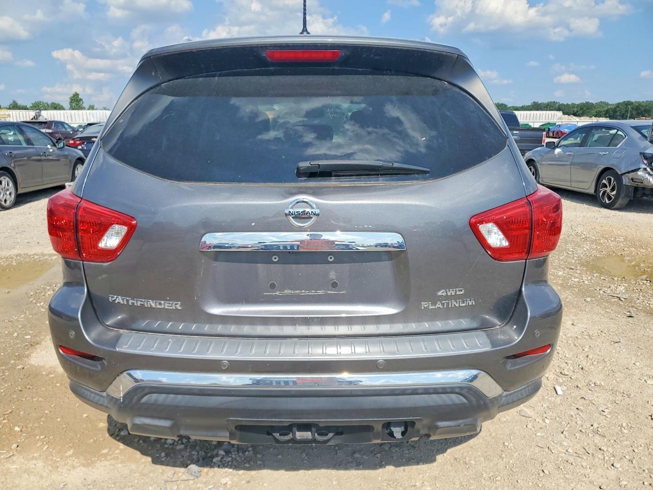 2017 NISSAN PATHFINDER — фото 6