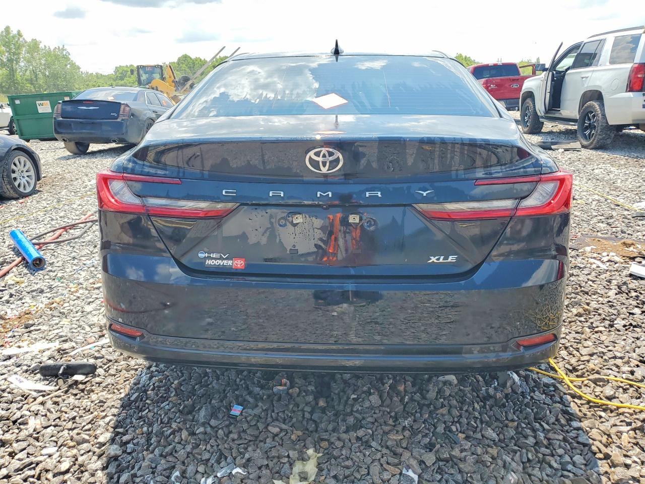 2025 TOYOTA CAMRY HYBRID — фото 6