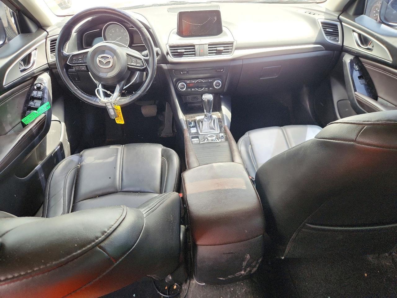 2018 MAZDA 3 — фото 8