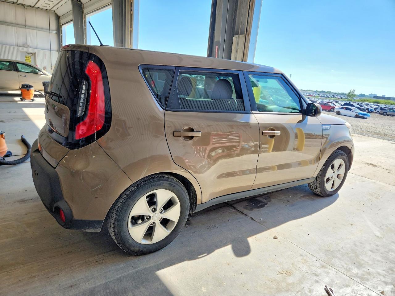 2016 KIA SOUL — фото 3