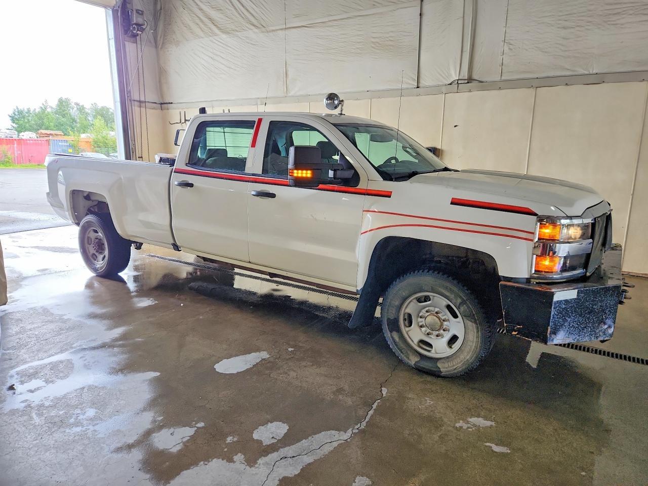 2015 CHEVROLET SILVERADO 2500 — фото 4