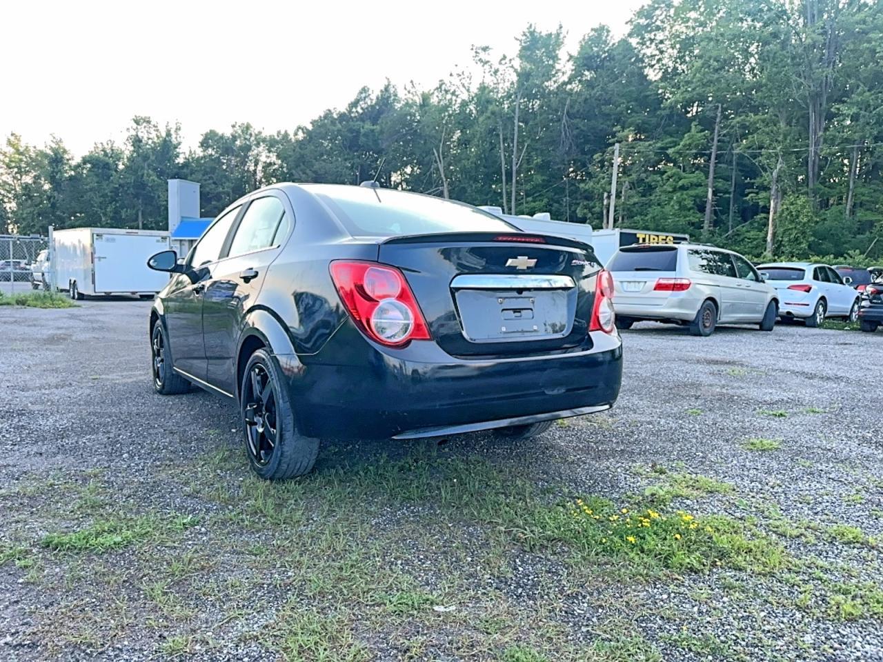 2015 CHEVROLET SONIC — фото 3