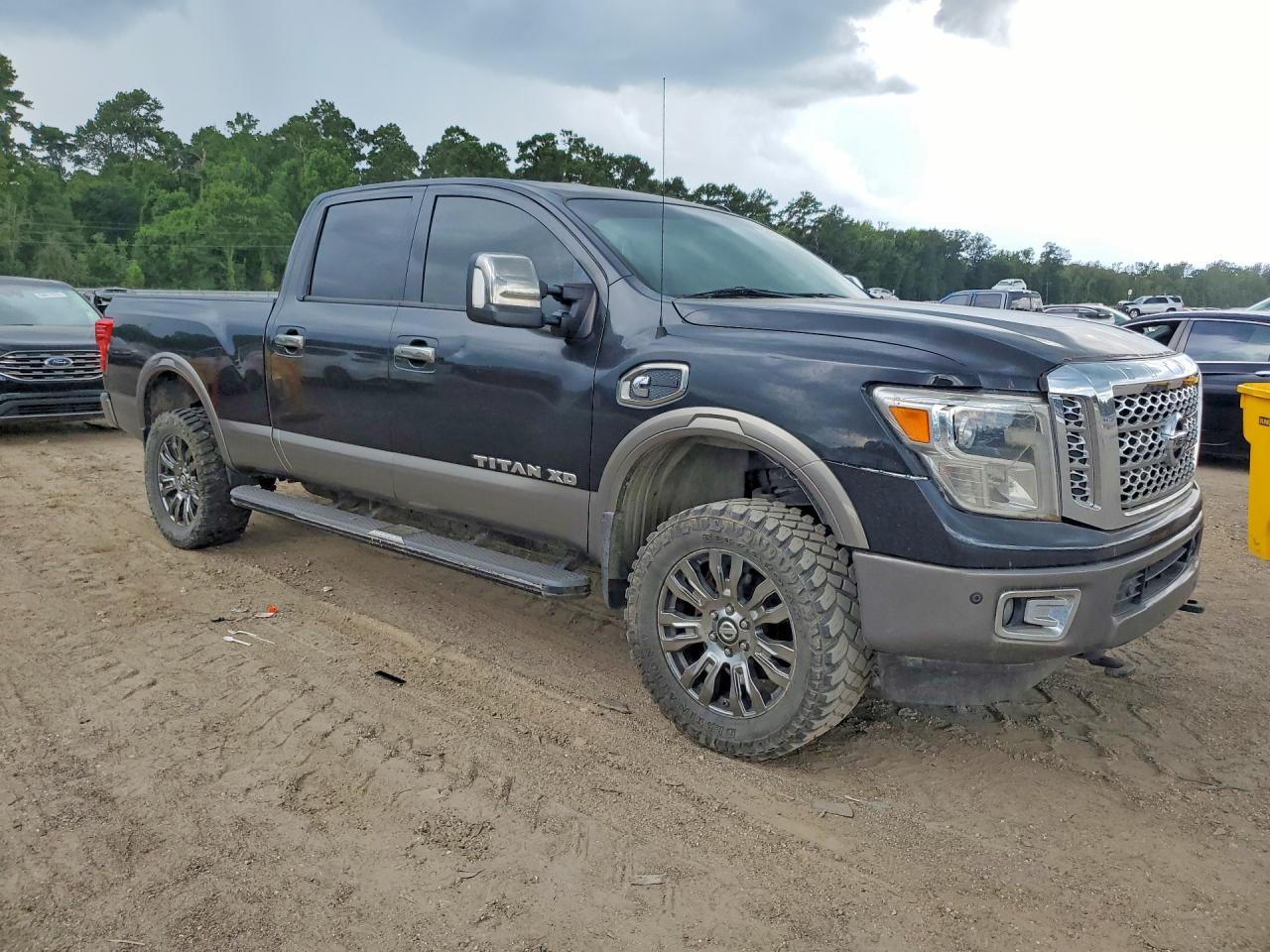 2016 NISSAN TITAN — фото 4