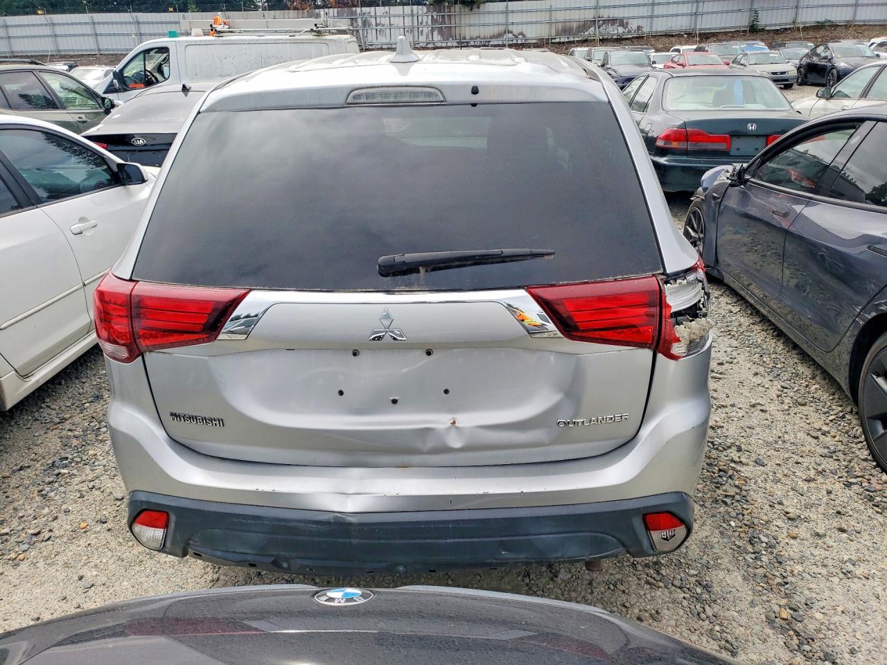 2018 MITSUBISHI OUTLANDER — фото 6