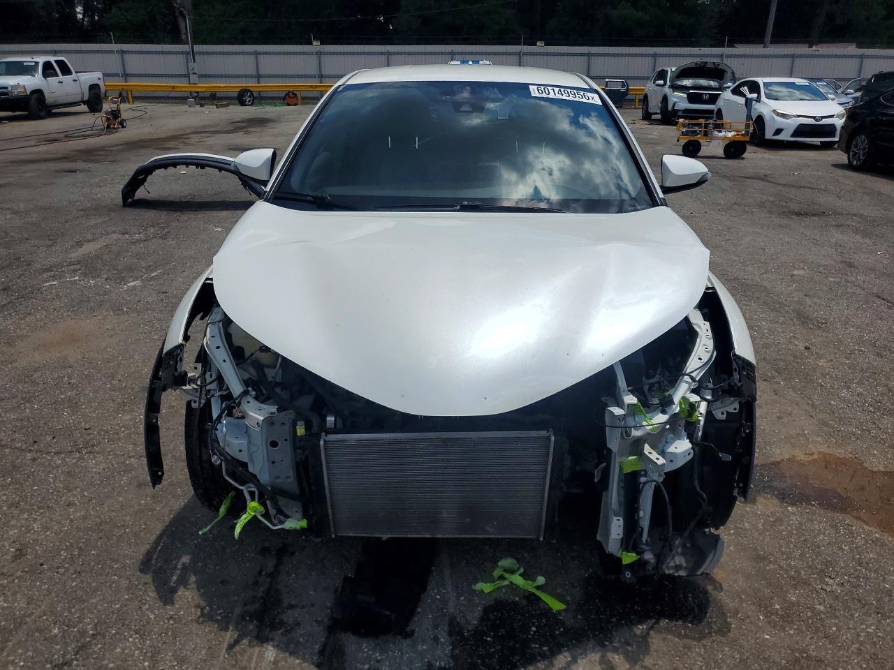 2019 TOYOTA C-HR — фото 5