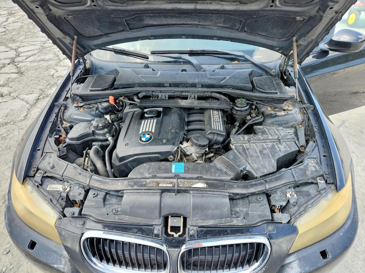 2010 BMW 3 SERIES — фото 11
