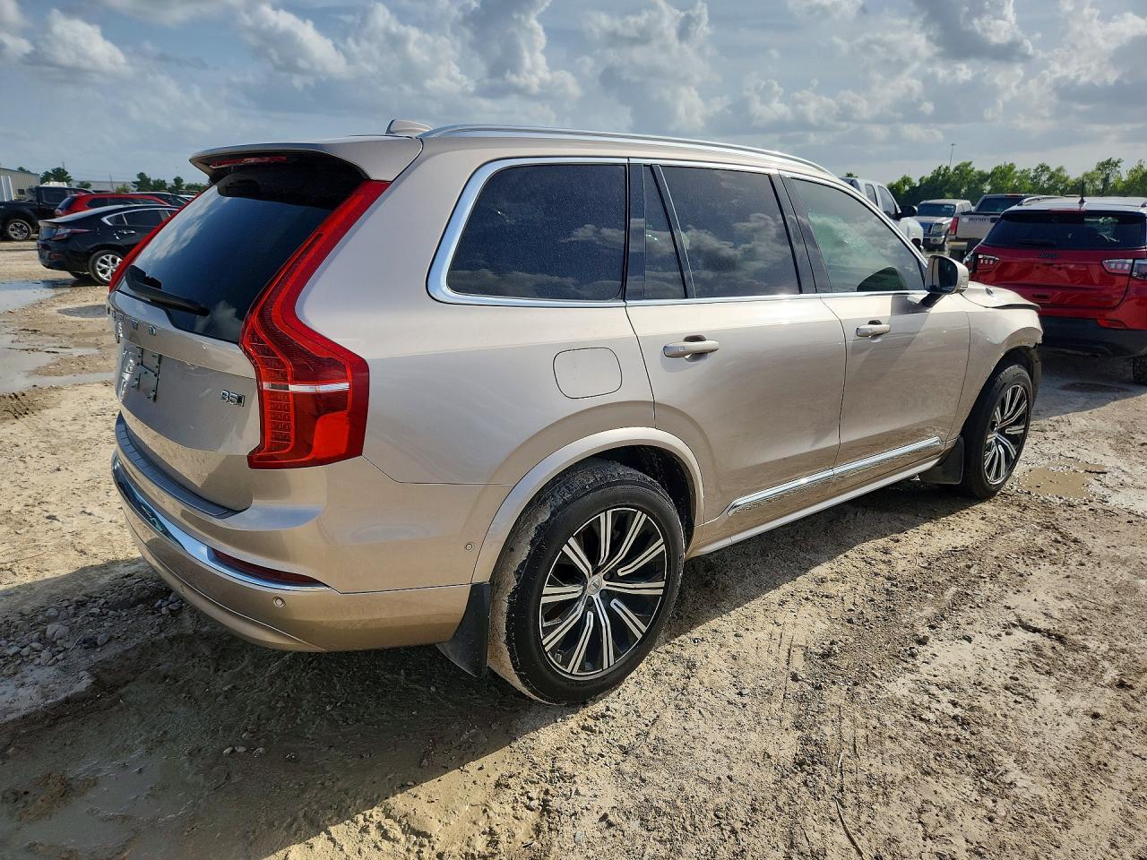 2024 VOLVO XC90 — фото 3