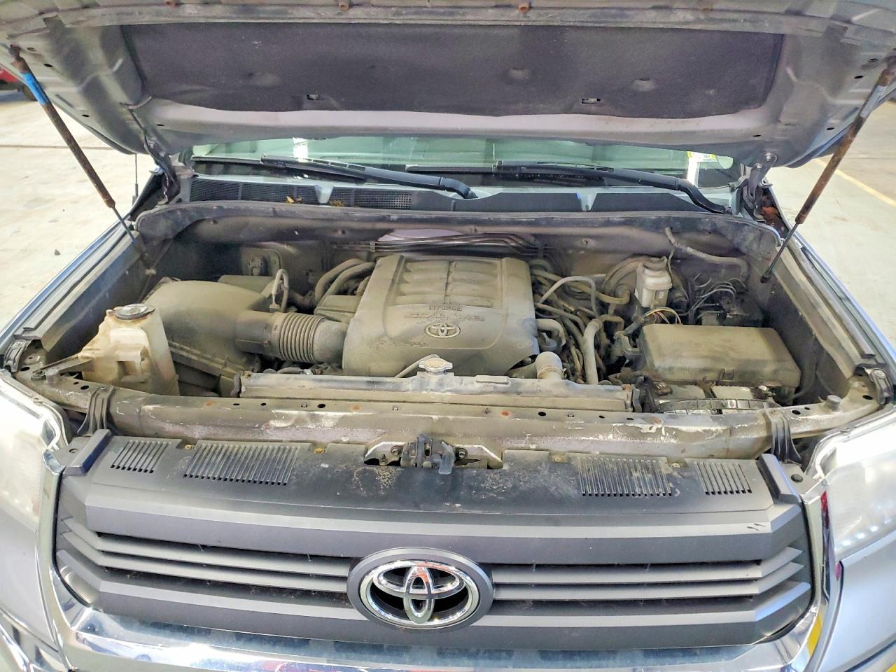 2015 TOYOTA TUNDRA — фото 11
