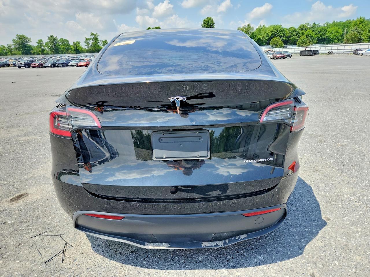 2022 TESLA MODEL Y — фото 6