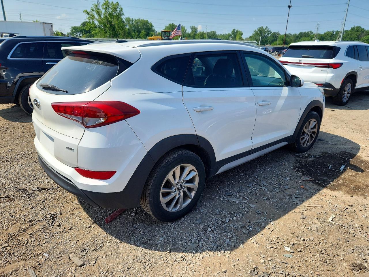 2017 HYUNDAI TUCSON — фото 3