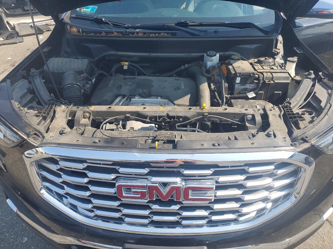 2018 GMC TERRAIN — фото 12