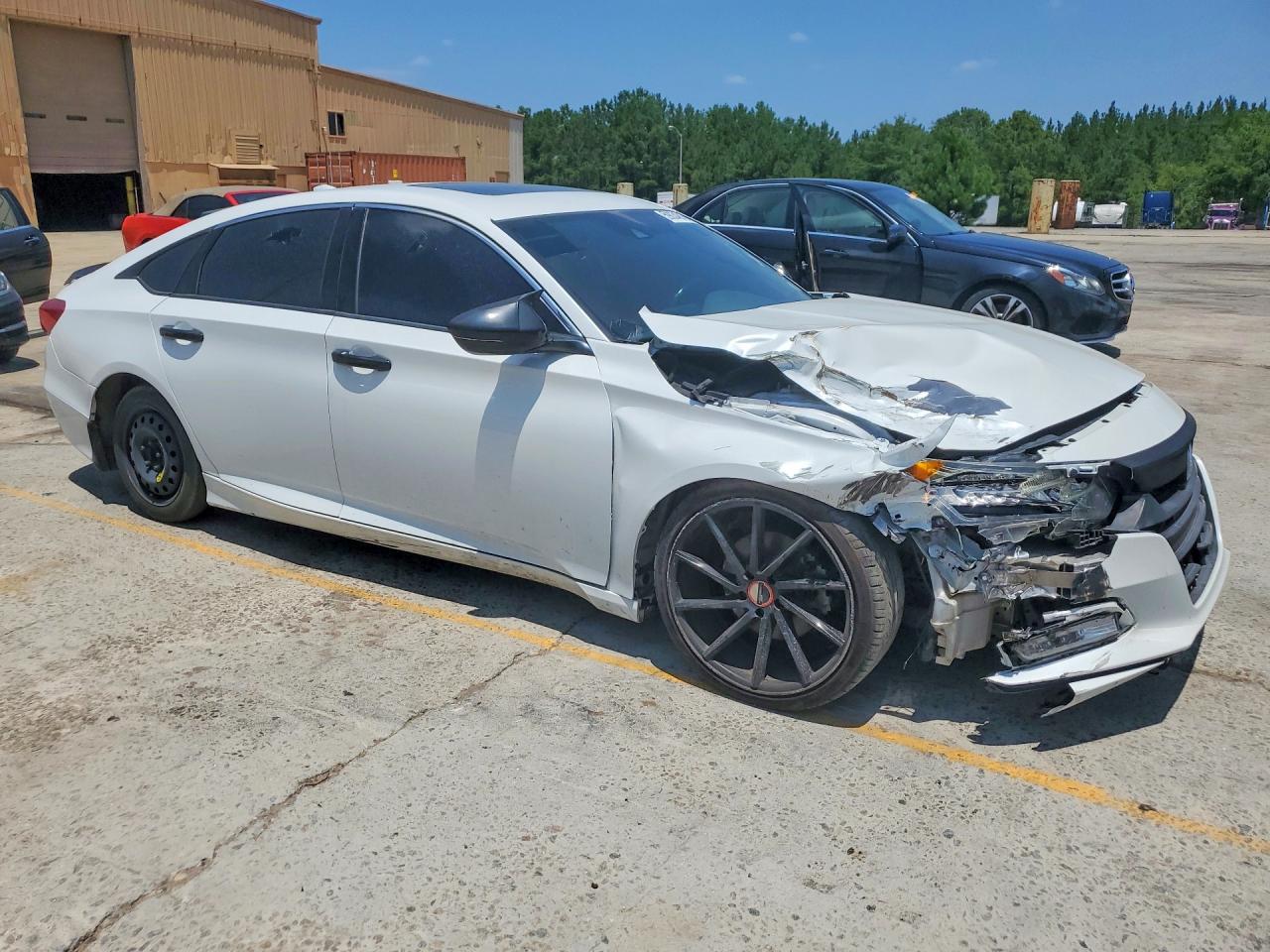 2019 HONDA ACCORD — фото 4