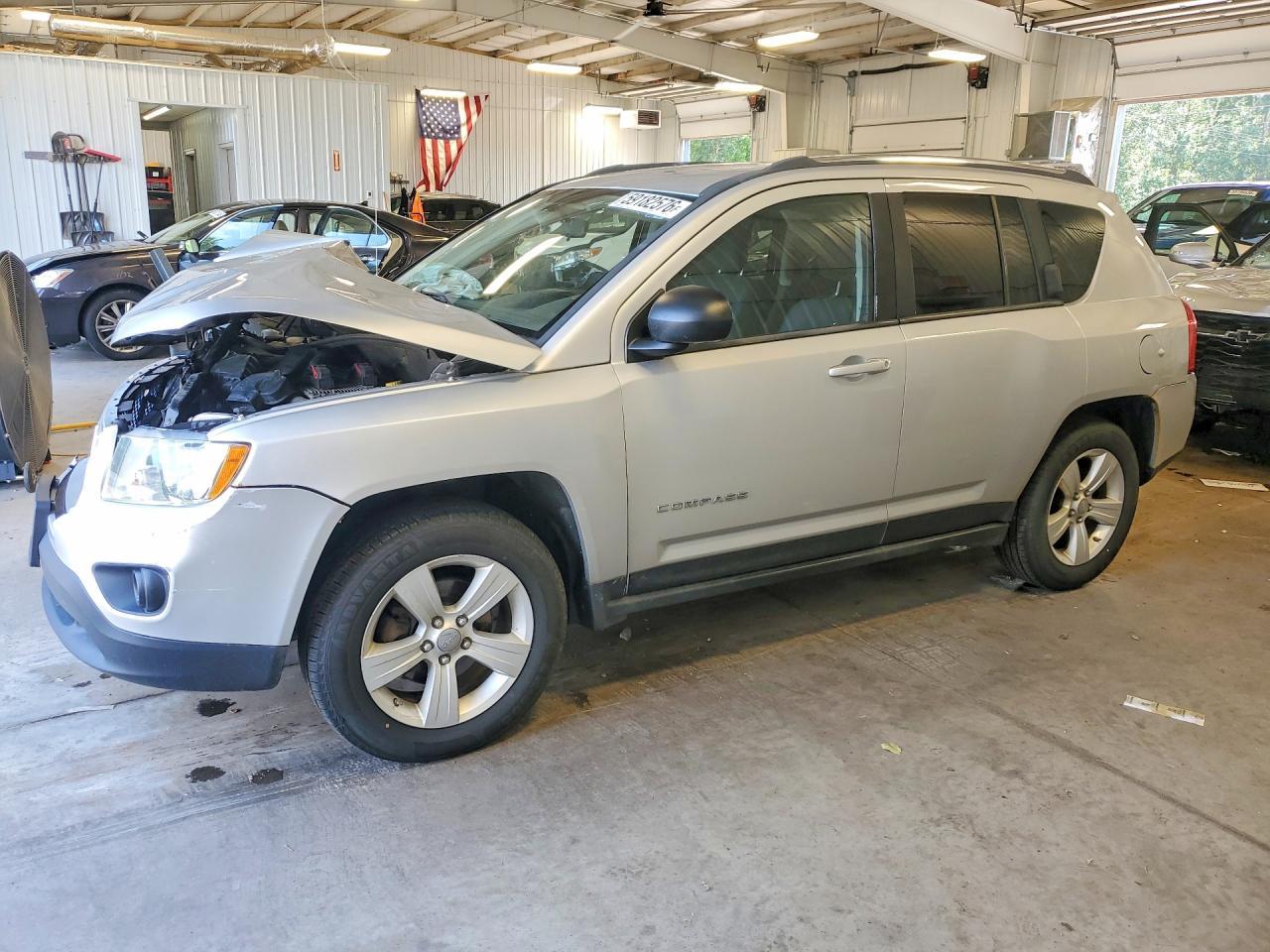 2012 JEEP COMPASS — фото 1