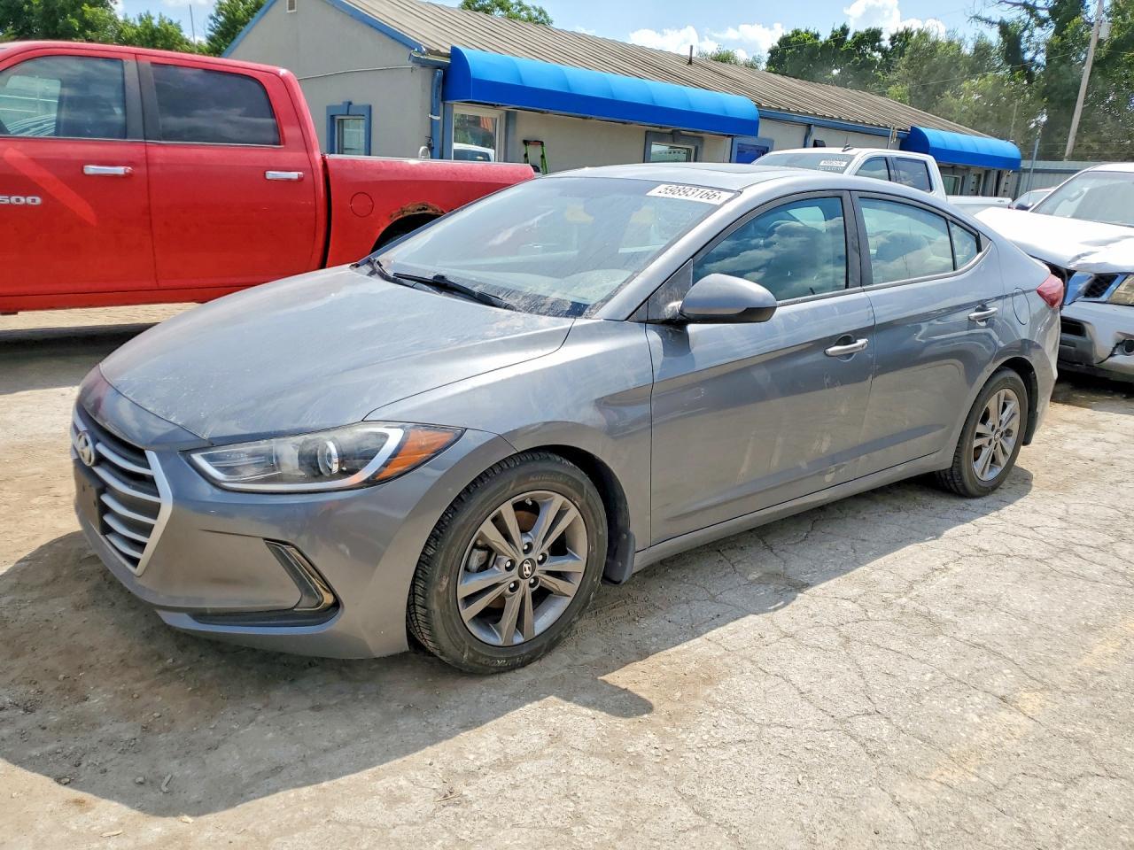 2018 HYUNDAI ELANTRA — фото 1