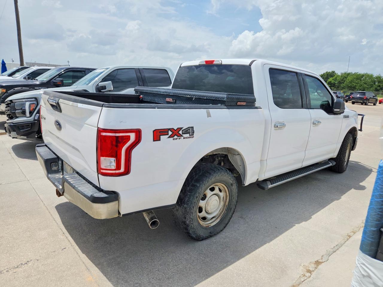 2017 FORD F-150 — фото 3