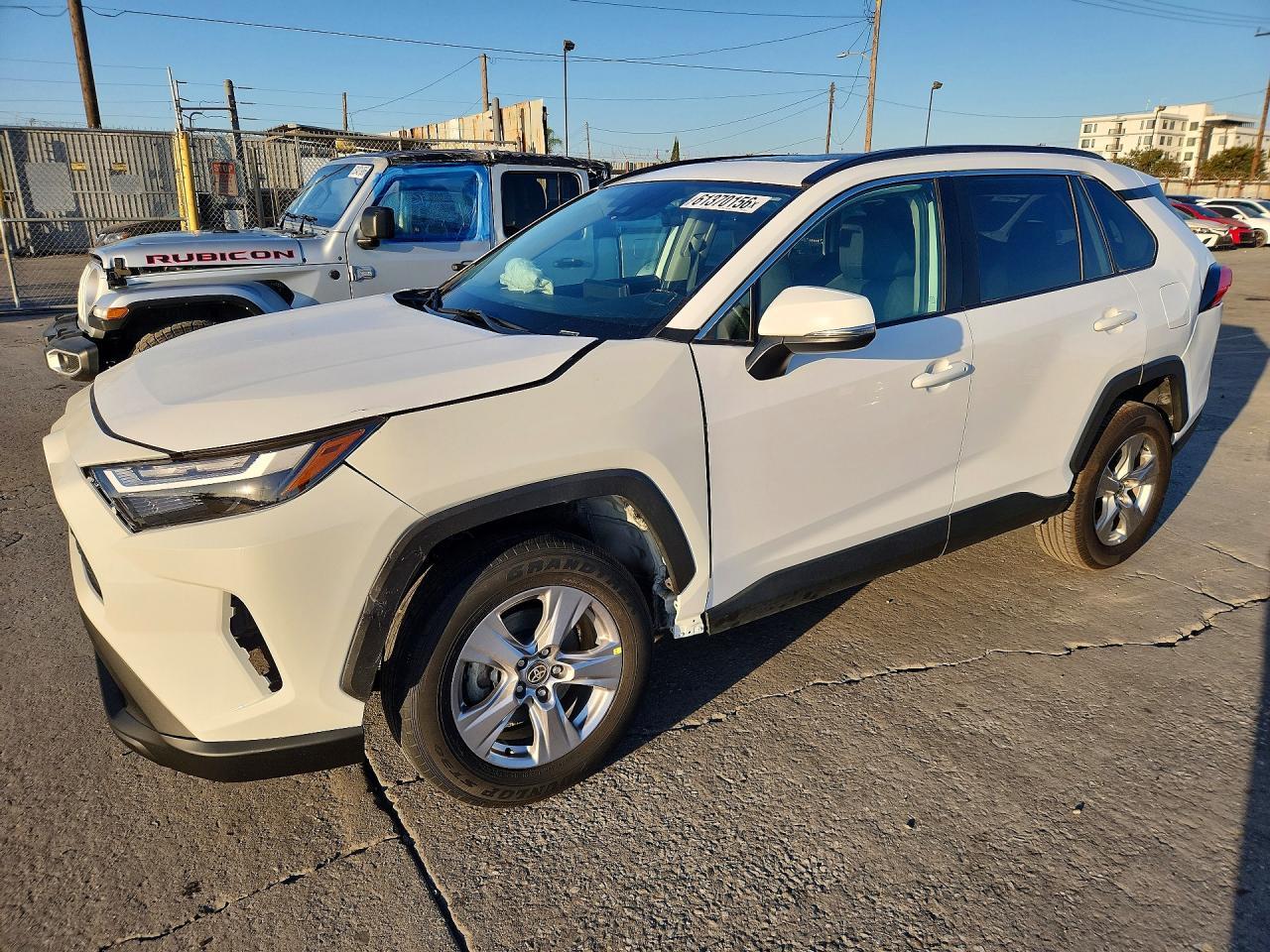 2024 TOYOTA RAV4 — фото 1