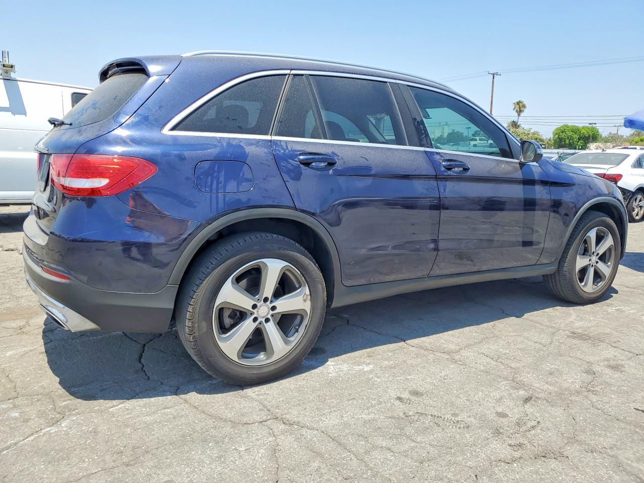 2016 MERCEDES-BENZ GLC-CLASS — фото 3