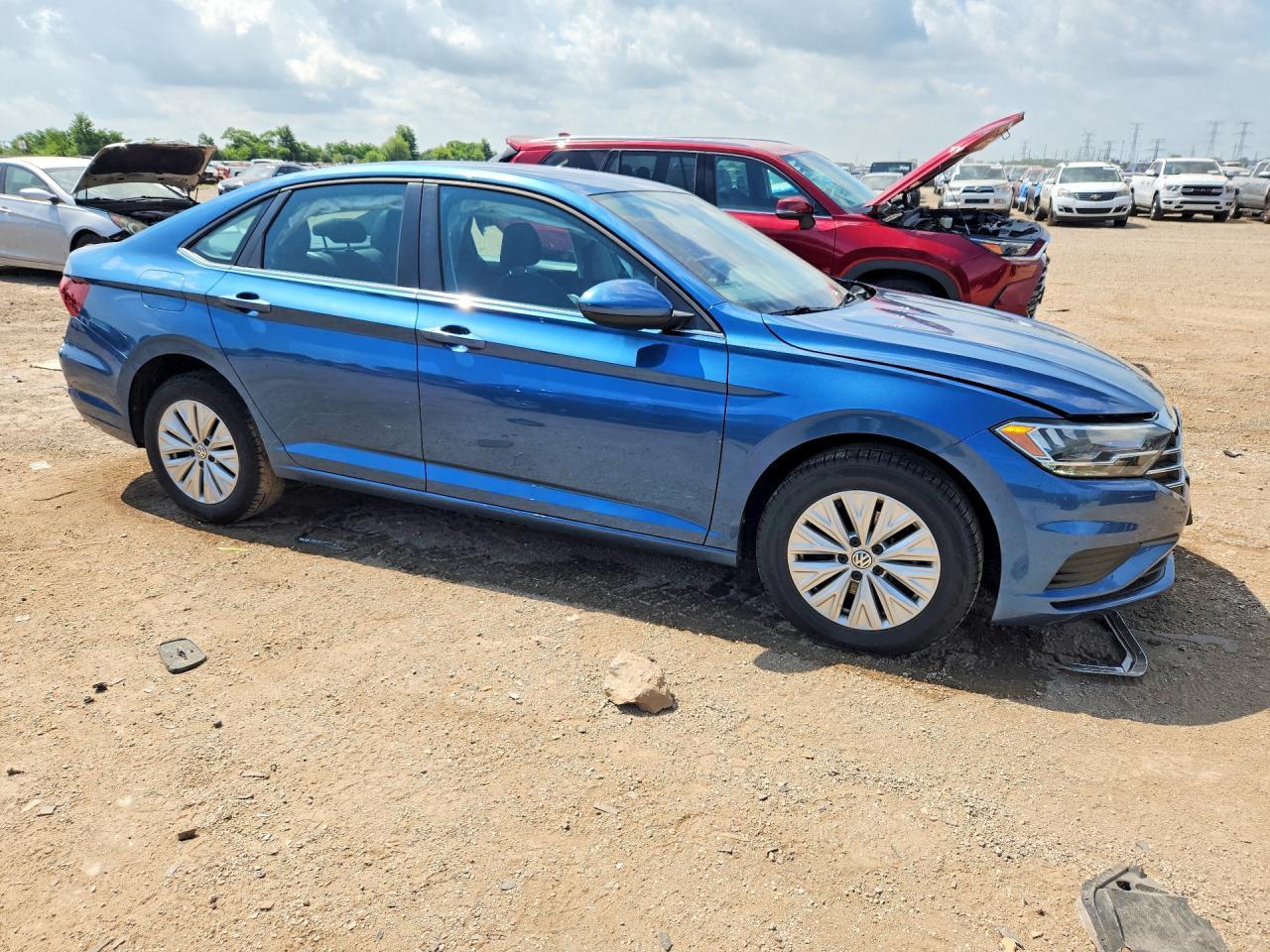2019 VOLKSWAGEN JETTA — фото 4