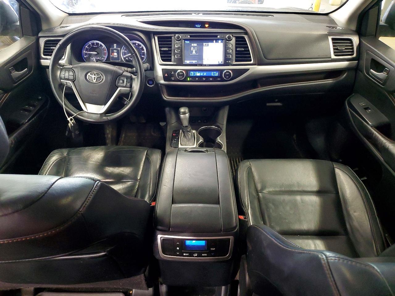 2016 TOYOTA HIGHLANDER — фото 8