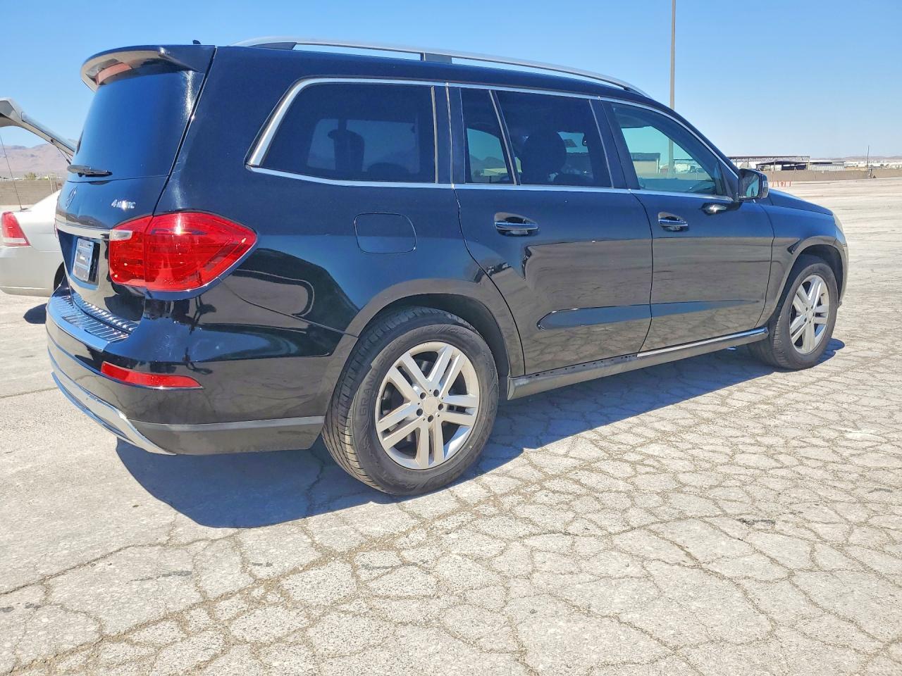 2015 MERCEDES-BENZ GL-CLASS — фото 3
