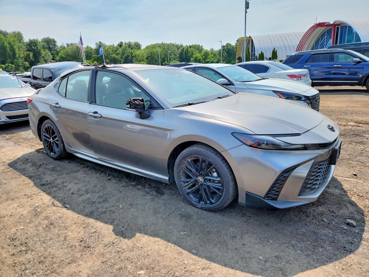 2025 TOYOTA CAMRY HYBRID — фото 4