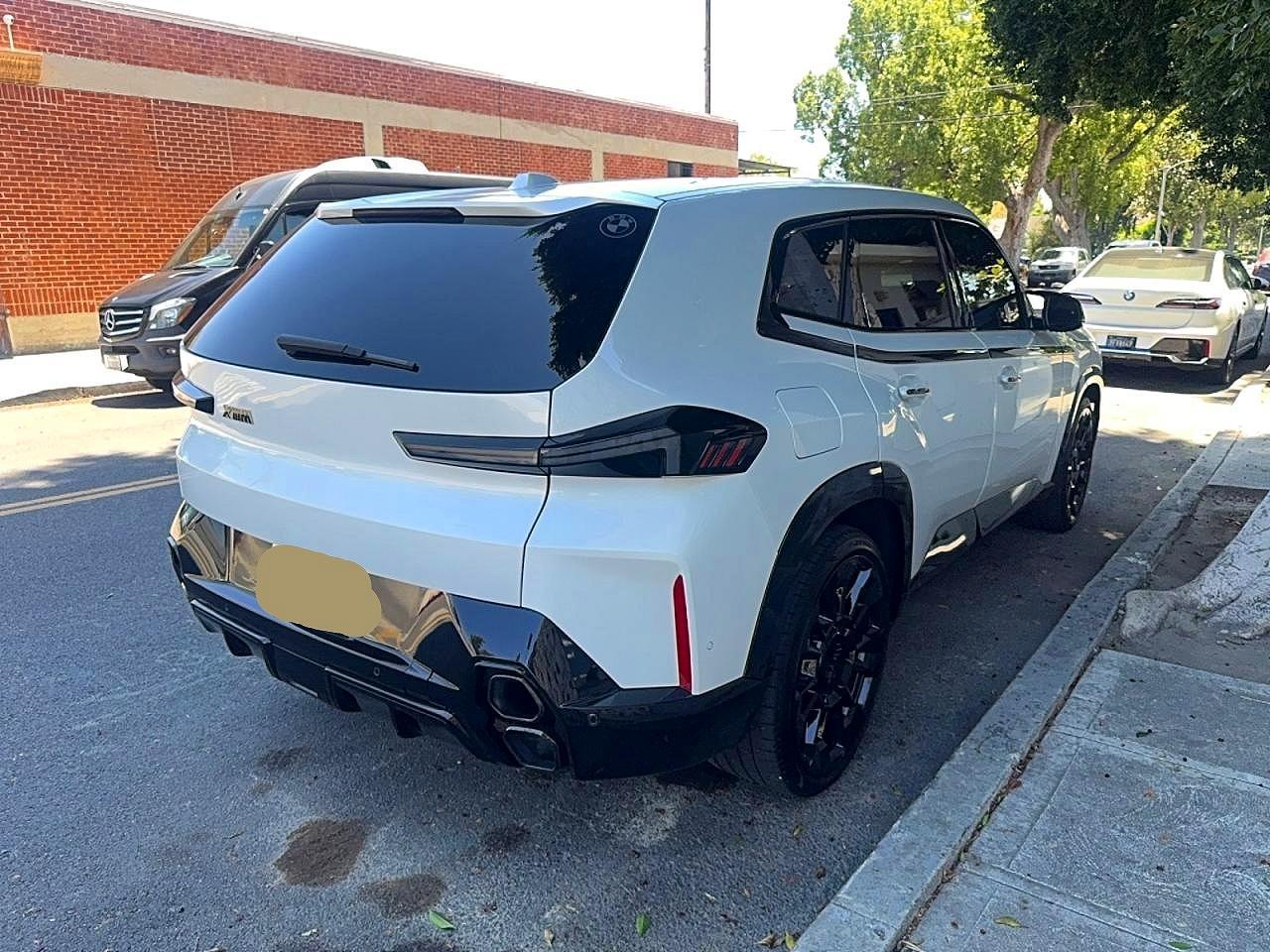 2024 BMW XM — фото 4