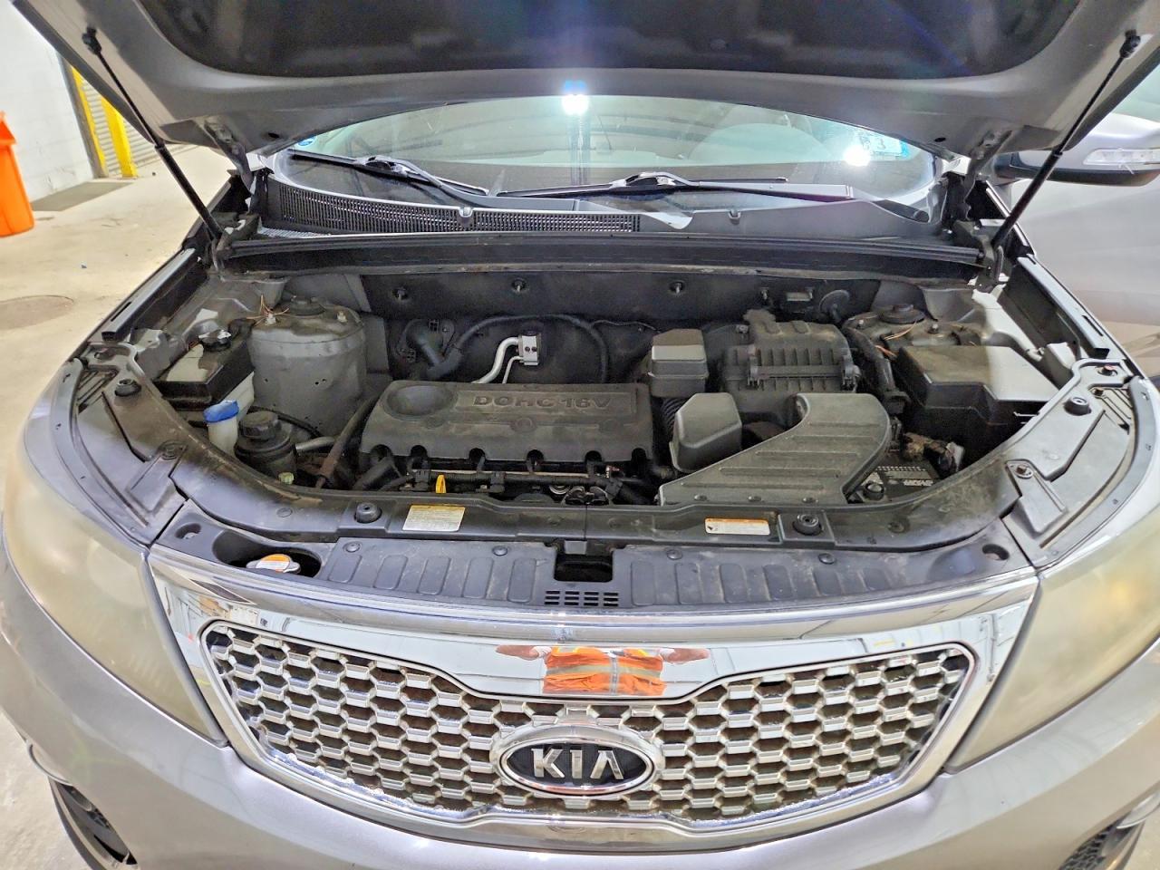 2011 KIA SORENTO — фото 12