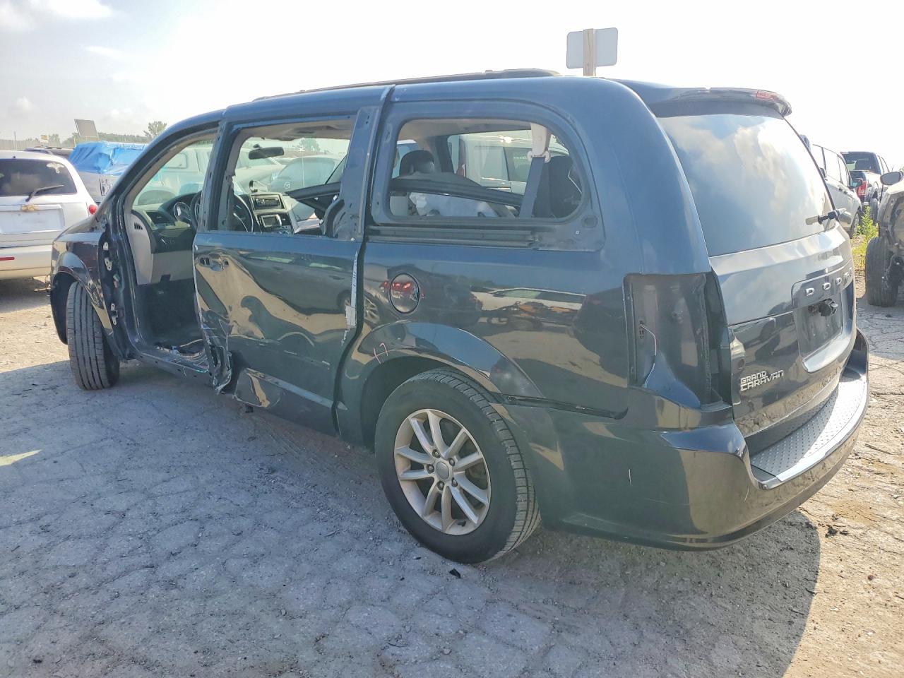 2014 DODGE GRAND CARAVAN — фото 2