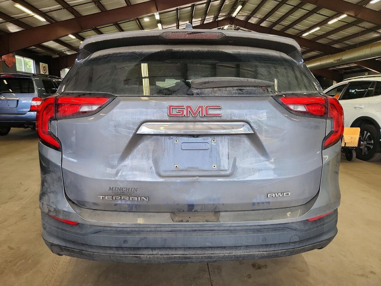 2018 GMC TERRAIN — фото 6