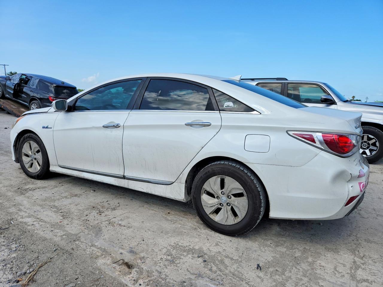 2015 HYUNDAI SONATA HYBRID — фото 2