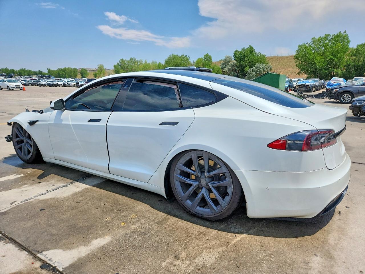 2022 TESLA MODEL S — фото 2