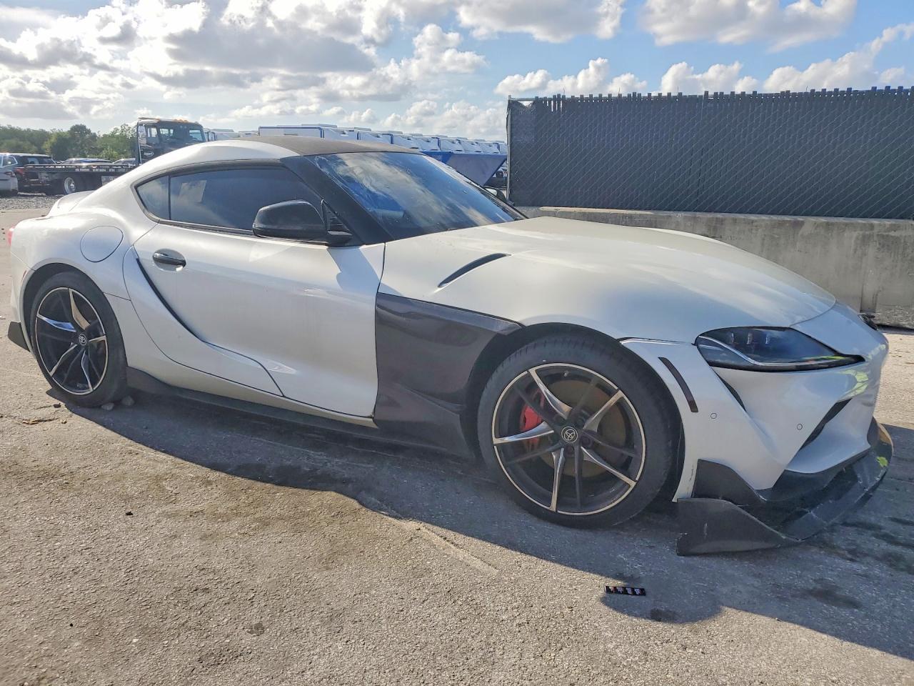 2020 TOYOTA SUPRA — фото 4