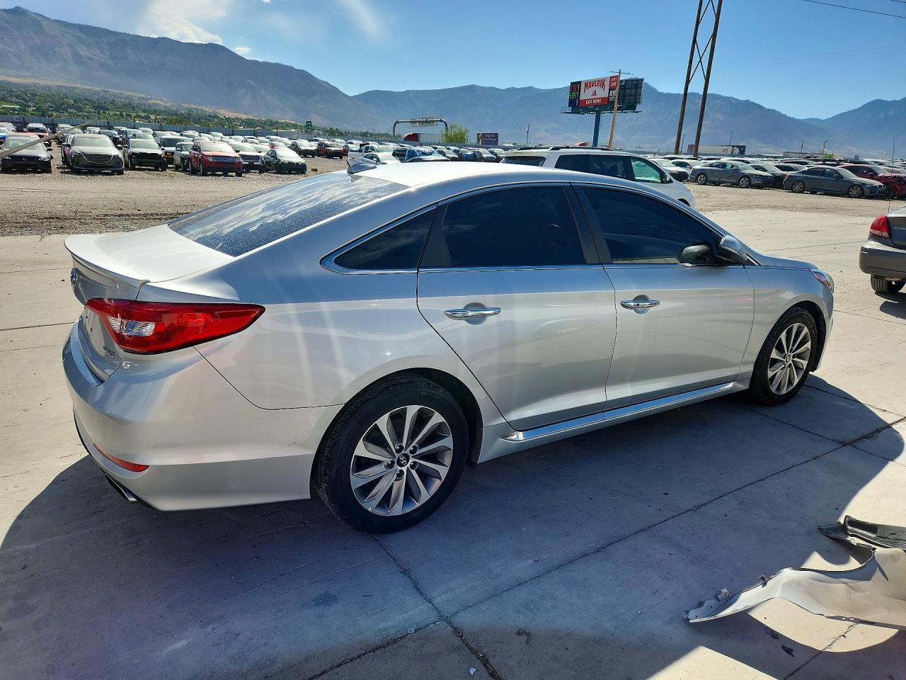 2017 HYUNDAI SONATA — фото 3