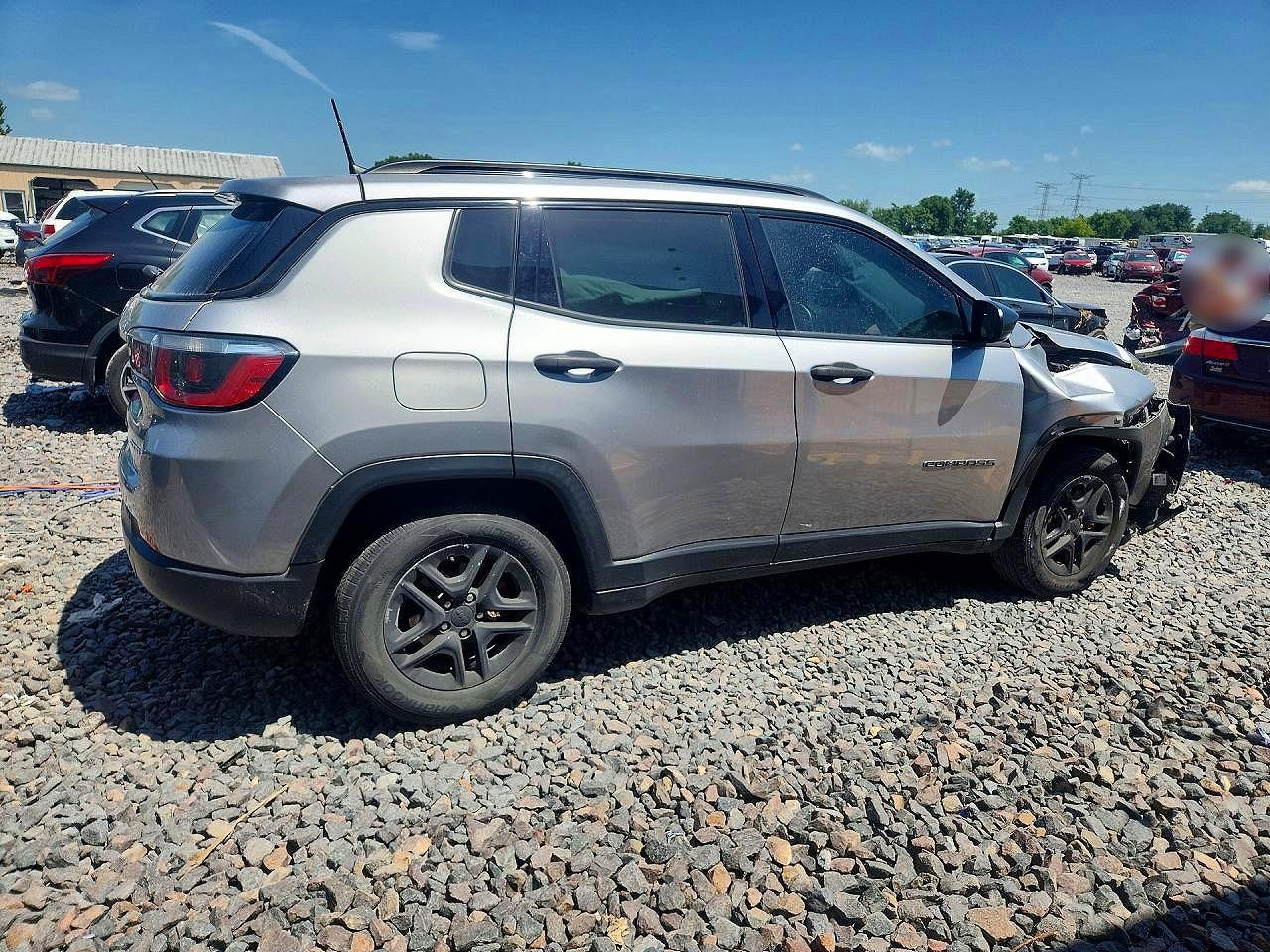 2017 JEEP COMPASS — фото 3