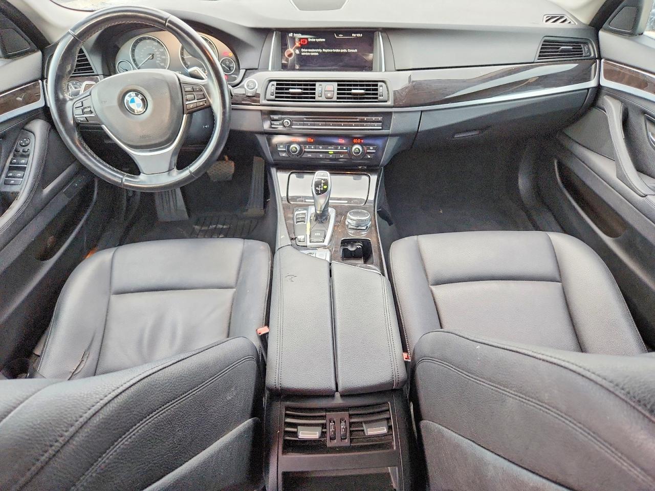 2016 BMW 5 SERIES — фото 8