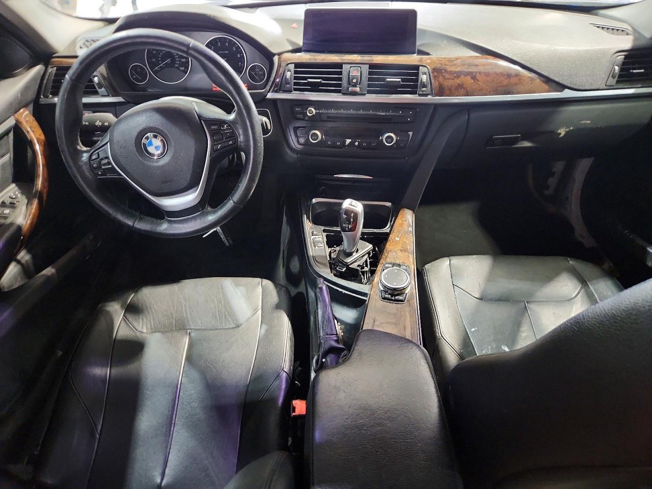 2015 BMW 3 SERIES — фото 8