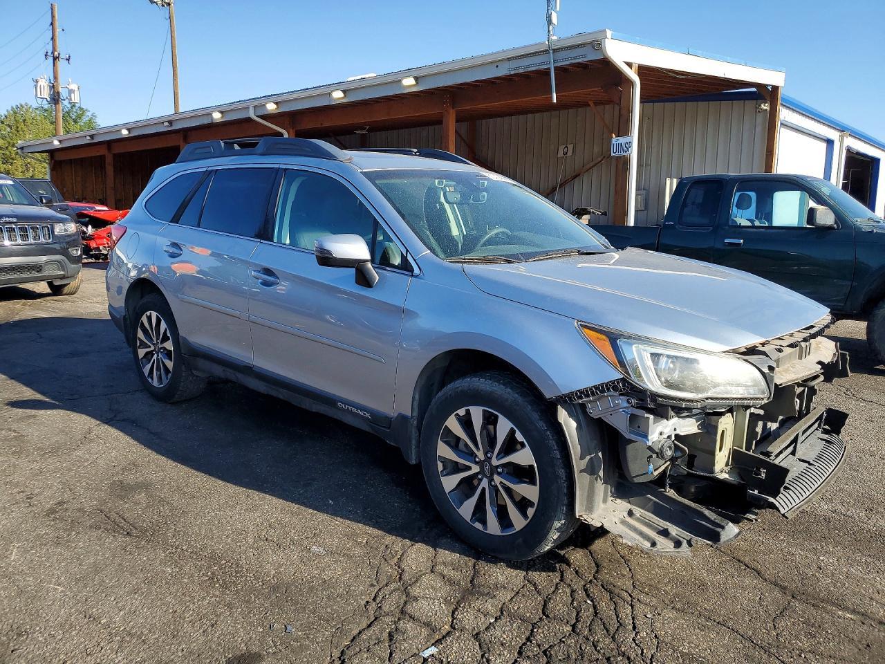 2017 SUBARU OUTBACK — фото 4