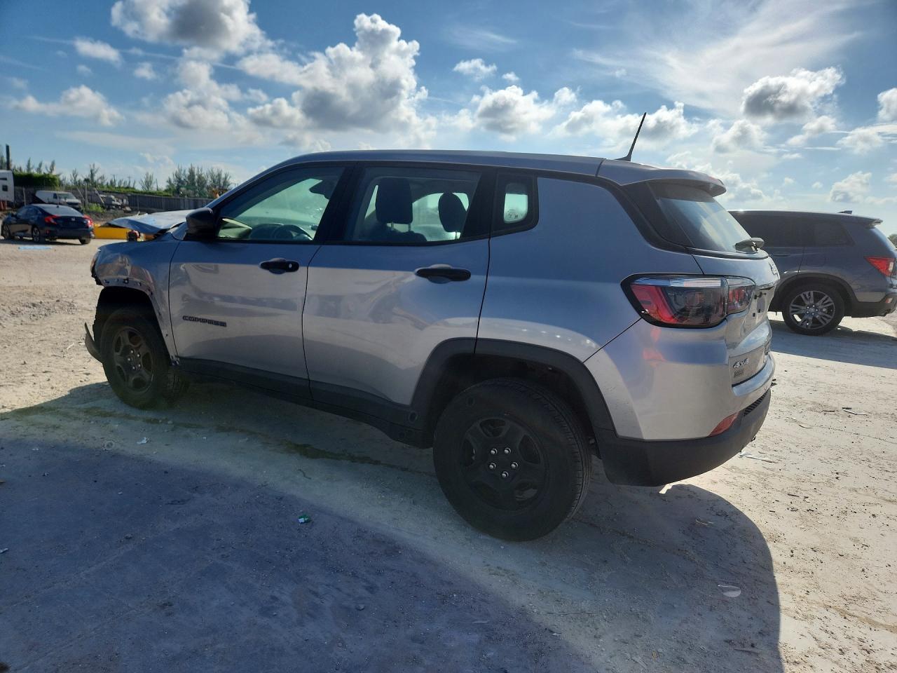 2021 JEEP COMPASS — фото 2