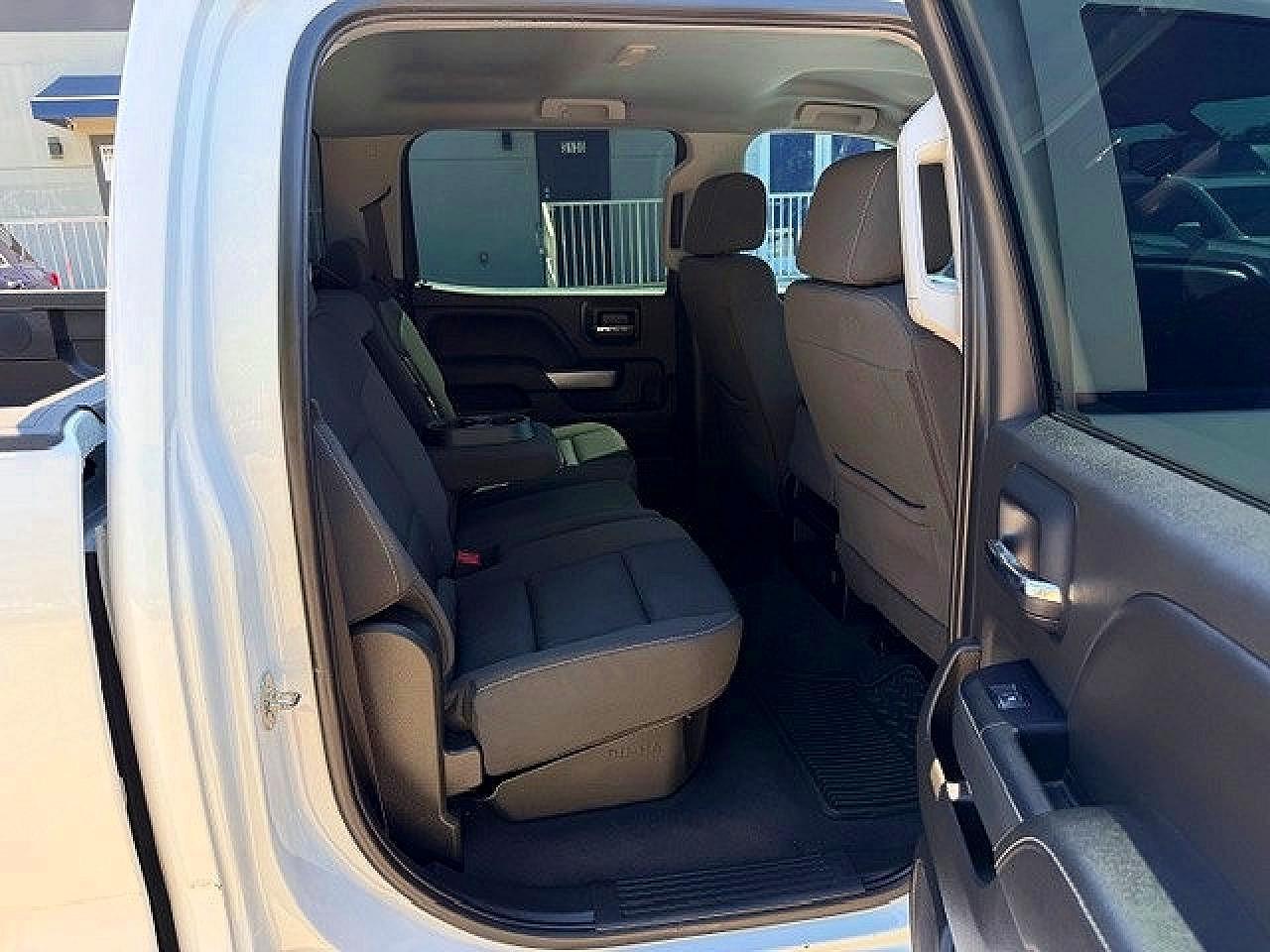 2018 CHEVROLET SILVERADO 1500 — фото 11