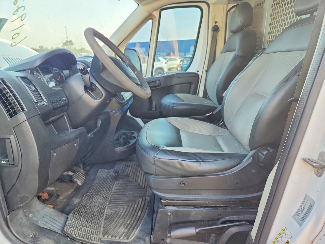 2017 RAM PROMASTER 1500 — фото 7