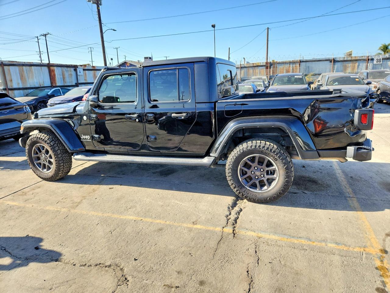 2023 JEEP GLADIATOR — фото 2