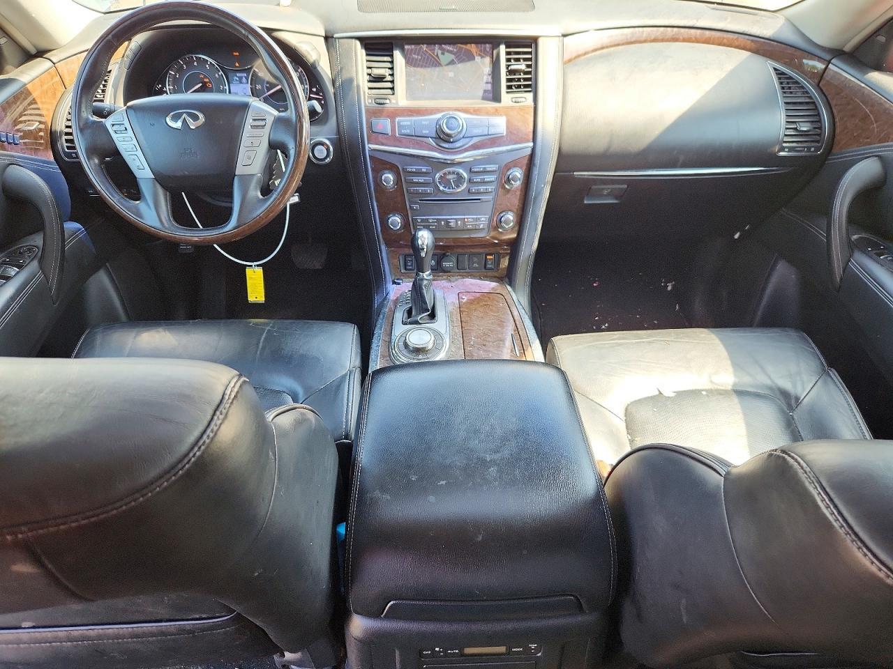 2015 INFINITI QX80 — фото 8