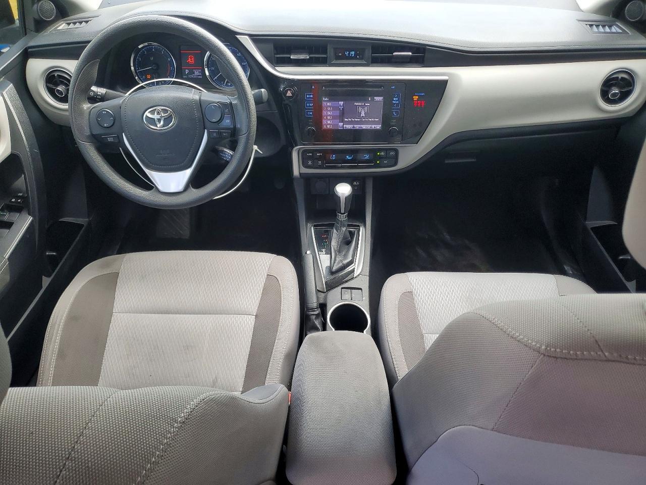 2019 TOYOTA COROLLA — фото 8