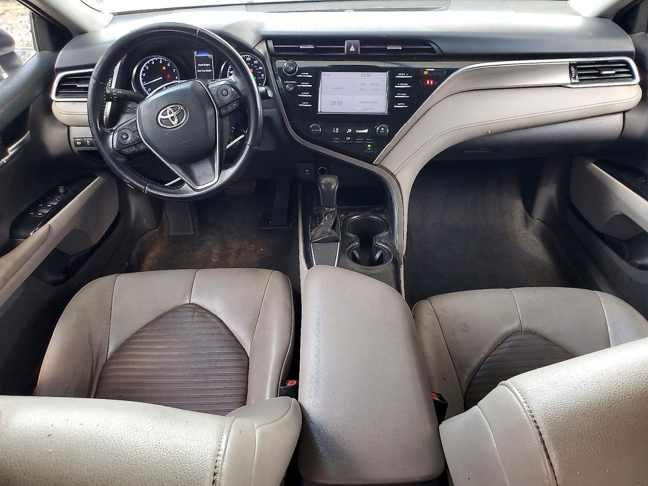 2018 TOYOTA CAMRY — фото 8